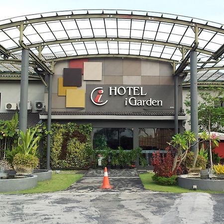 I Garden Hotel Ipoh Exteriör bild